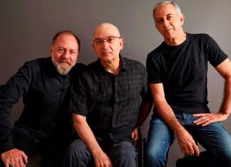 O rock ecoa na Feira da Uva e do Vinho de Brasília com os Paralamas do Sucesso