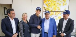 Ibaneis Rocha recebe piloto Gabriel Bortoleto e anuncia reabertura do Autódromo com prova da Stock Car