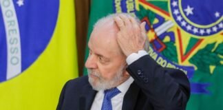 Apesar de leve recuperação, Lula segue com mais de 51% de desaprovação