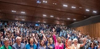 Câmara Legislativa celebra 50 anos do CIL que anuncia novo idioma em 2026