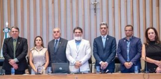 Solenidade na CLDF celebra o dia nacional do cirurgião-dentista