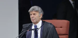 Defesa de Bolsonaro vê em voto de Fux possibilidade de revisão criminal