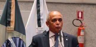 CLDF aprova projeto do deputado Pepa que altera prazos de vistoria para táxis no DF