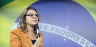 Leila do Vôlei cobra transparência e responsabilização na CPMI do INSS