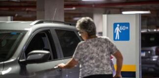 Procuradoria destaca: idosos podem ter credencial digital para vagas de estacionamento