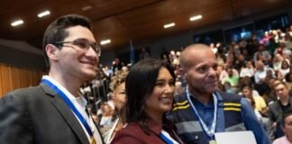 Líderes comunitários são homenageados no auditório da CLDF