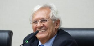 Raimundo Ribeiro é reconduzido à presidência da Adasa