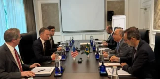 Brasil e EUA iniciam negociações técnicas após encontro entre Lula e Trump