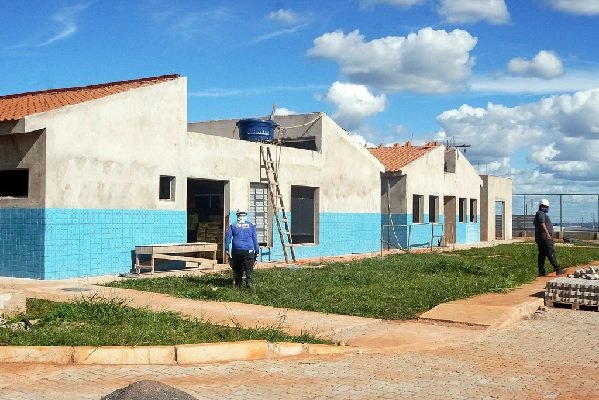 NOVOS HOSPITAIS