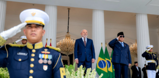 Lula anuncia que disputará 4º mandato durante visita à Indonésia