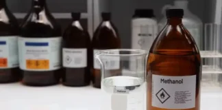 Intoxicação por metanol preocupa autoridades e mobiliza estados