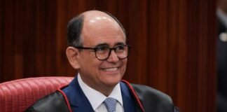 Ministro do STJ, Antônio Carlos Ferreira recebe título de Cidadão Honorário de Brasília