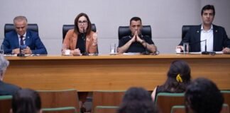 Projeto iguala prazo para marcar consultas entre paciente de plano de saúde e particular