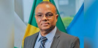 Servidor do TCDF há mais de 40 anos, Ariel Lima recebe título de Cidadão Honorário