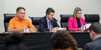 Com recomendações, comissão aprova parecer preliminar do PLOA 2026