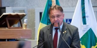 João Cardoso cobra documento para identificar auditores fiscais