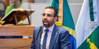 Thiago Manzoni critica aprovação do Conselho LGBTI+