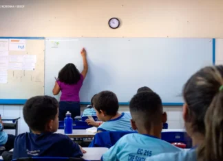 GDF nomeia 3 mil professores – confira a lista