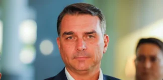 Após reação do mercado, Flávio Bolsonaro diz que apresentará plano econômico “muito melhor”