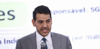 Às vésperas da sabatina, Messias pede que Gilmar Mendes reveja decisão sobre impeachment
