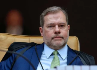 Toffoli dá autonomia à PF para decidir sobre acareação no caso Banco Master