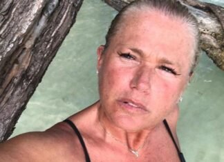 Xuxa passa por cirurgia na coluna em SP