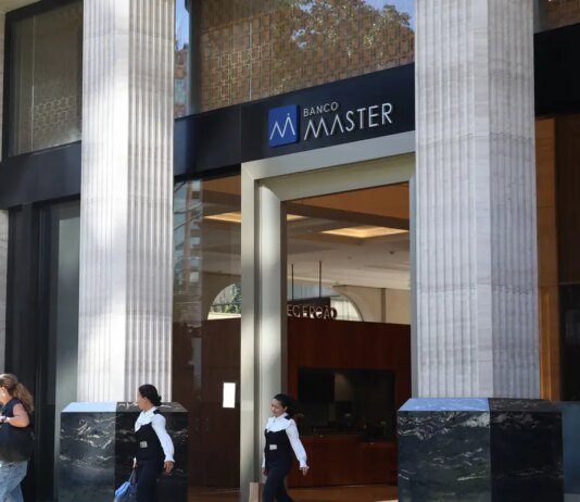 FGC inicia pagamento de clientes do Banco Master com até R$ 250 mil