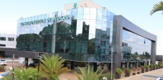 CFM informa ao STF recebimento de 40 denúncias sobre atendimento médico de Bolsonaro
