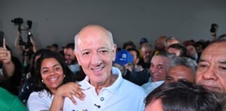 Colunista do UOL chama atenção para o crescimento de Arruda na disputa pelo governo do DF