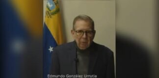 Opositor de Maduro, Edmundo González se declara presidente da Venezuela