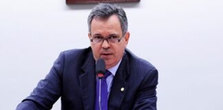 Deputado Félix Mendonça Jr. é alvo de operação da PF por desvio de emendas