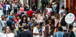 Contribuição mensal do MEI sobe para R$ 81,05 em 2026