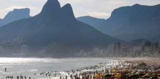 Turismo brasileiro tem faturamento recorde de R$ 185 bi em 2025