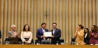Jurista Rodrigo Badaró é novo cidadão honorário de Brasília