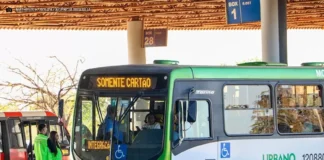 Cadeirante caído e idoso ignorado: DF tem 27 queixas contra rodoviários por dia