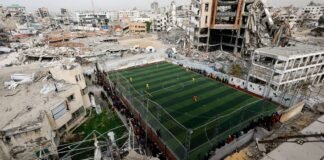 Futebol volta a campo de Gaza, em meio a perdas e ruínas da guerra