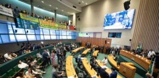 Giro Distrital destaca aniversário de 35 anos da CLDF