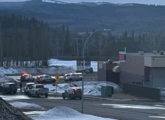 Ataque a tiros em escola do Canadá deixa 10 mortos