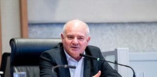CCJ aprova cidadania honorária de Brasília ao defensor público-geral do DF