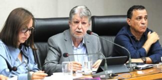 CLDF recebe Iges-DF para prestação de contas do 3º quadrimestre de 2025