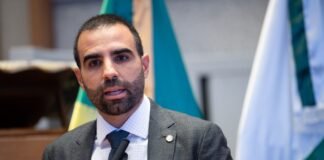 A vingança em edição extra: Ibaneis segue a política do “dinheiro e medo”