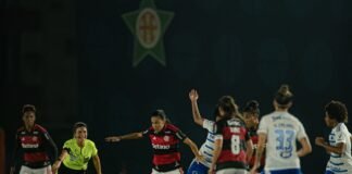 Flamengo e Cruzeiro empatam na abertura da 4ª rodada do BR Feminino
