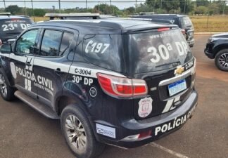 30ªDP prende suspeito de homicídio e apreende arma e R$ 64 mil em São Sebastião