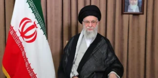 Líderes religiosos do Irã convocam vingança pela morte de Khamenei