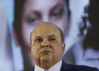 O que Ibaneis vetou na Lei de capitalização do BRB
