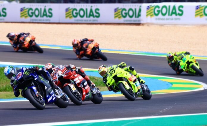 SECOM_MOTOGP_EM_GOIANIA_PROGRAMACAO_DE_DOMINGO_POR_CRISTIANO_BORGES_E_HEGON_CORREA.jpeg