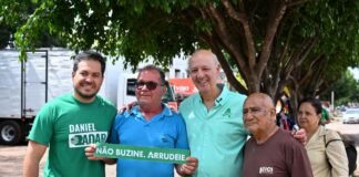 Arruda e Daniel Radar movimentam Santa Maria em agenda no comércio e no Record nas Cidades