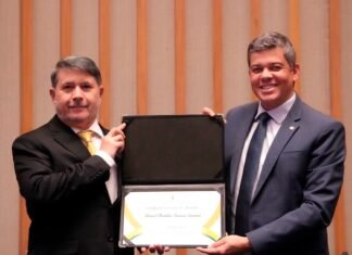 Daniel Donizet concede título de Cidadão Honorário a juiz referência na defesa da causa animal
