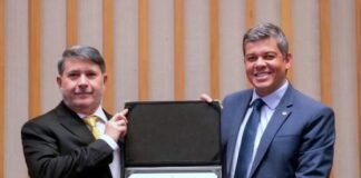 Juiz Manoel Franklin recebe título de cidadão honorário de Brasília por sua atuação no direito animal