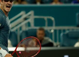 João Fonseca se garante nas oitavas do Masters 1000 de Monte Carlo